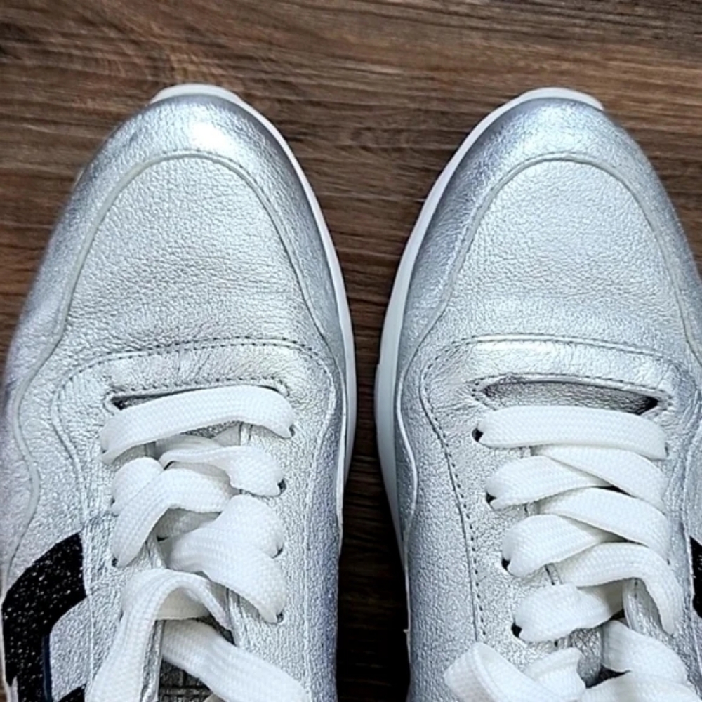 Hogan Sneakers - Picture 4 of 10